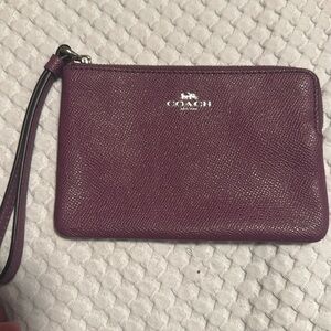 New Coach Wristlet purple medium corner zip silver hardware wristlet